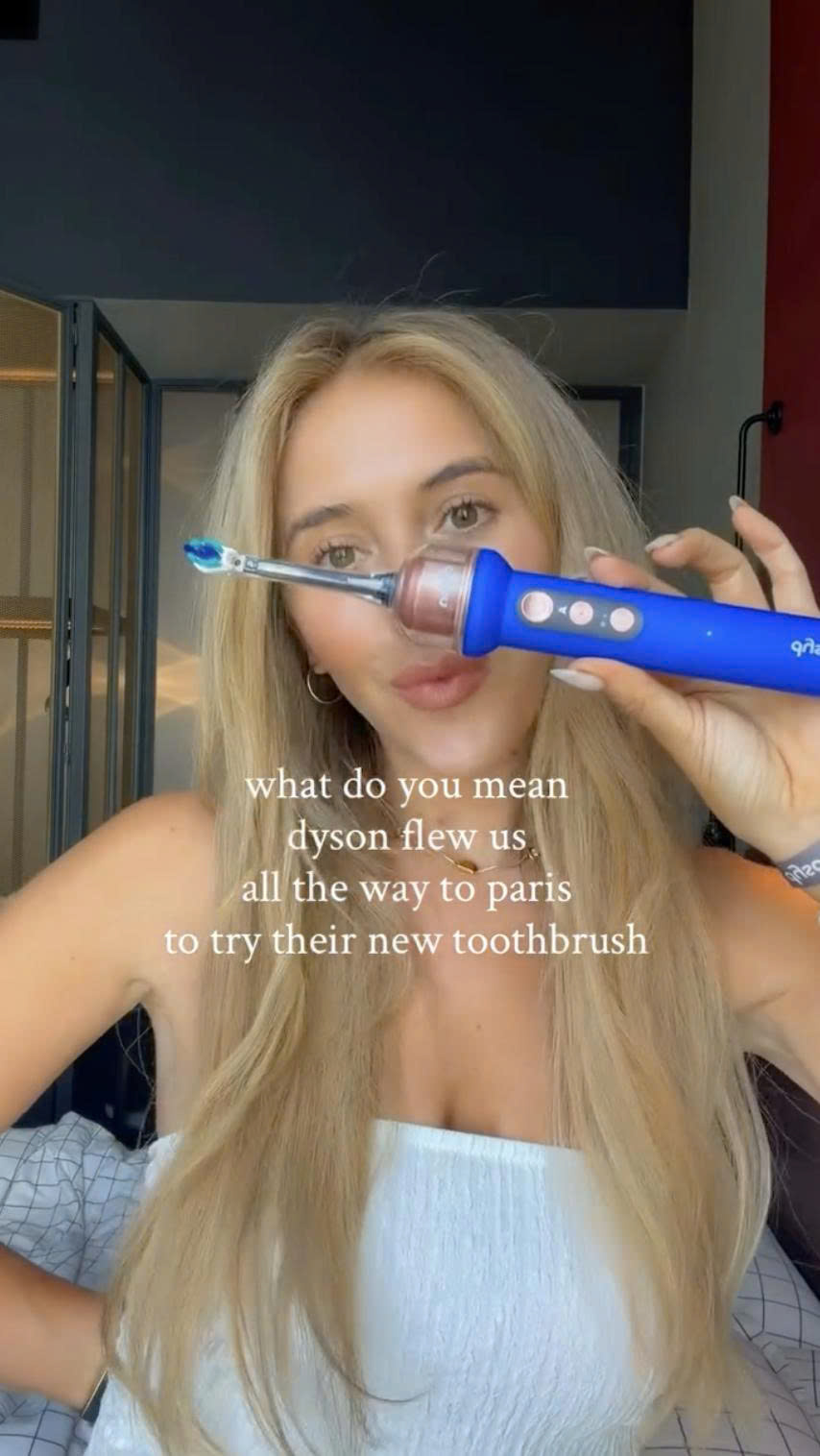 Dyson b&aacute;n b&agrave;n chải điện 13 triệu, nghe th&igrave; mắc nhưng h&igrave;nh như ai cũng sẵn s&agrave;ng mua- Ảnh 10.