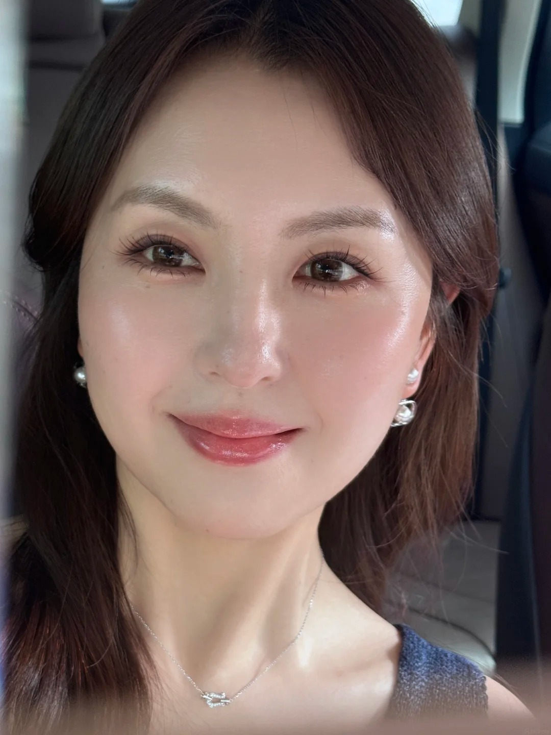 Đắp b&ocirc;ng thấm nước lotion 5 ph&uacute;t trước khi dưỡng da: Mẹo nhỏ gi&uacute;p da mềm mượt, bớt căng r&aacute;t - Ảnh 1.