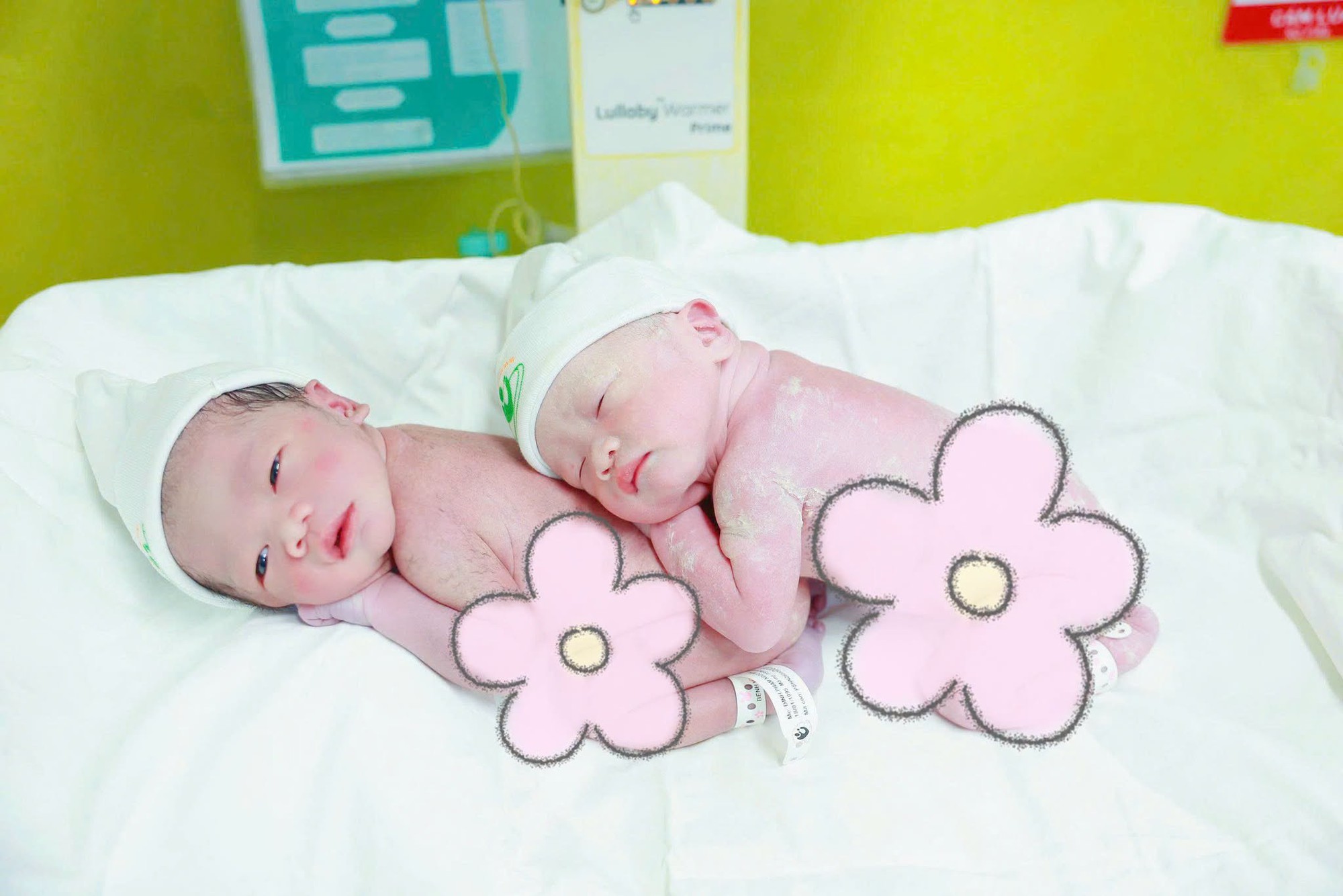 B&eacute; g&aacute;i song sinh IVF &ldquo;đẻ bọc điều&rdquo; đ&uacute;ng ng&agrave;y Quốc kh&aacute;nh 2/9 sau 3 năm mẹ mong con - Ảnh 2.