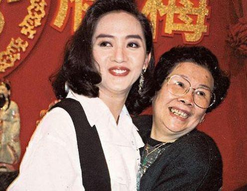 Cuộc chiến tranh gi&agrave;nh h&agrave;ng trăm tỷ đồng k&eacute;o d&agrave;i 23 năm sau c&aacute;i chết của nữ diva đ&igrave;nh đ&aacute;m ch&acirc;u &Aacute;- Ảnh 2.