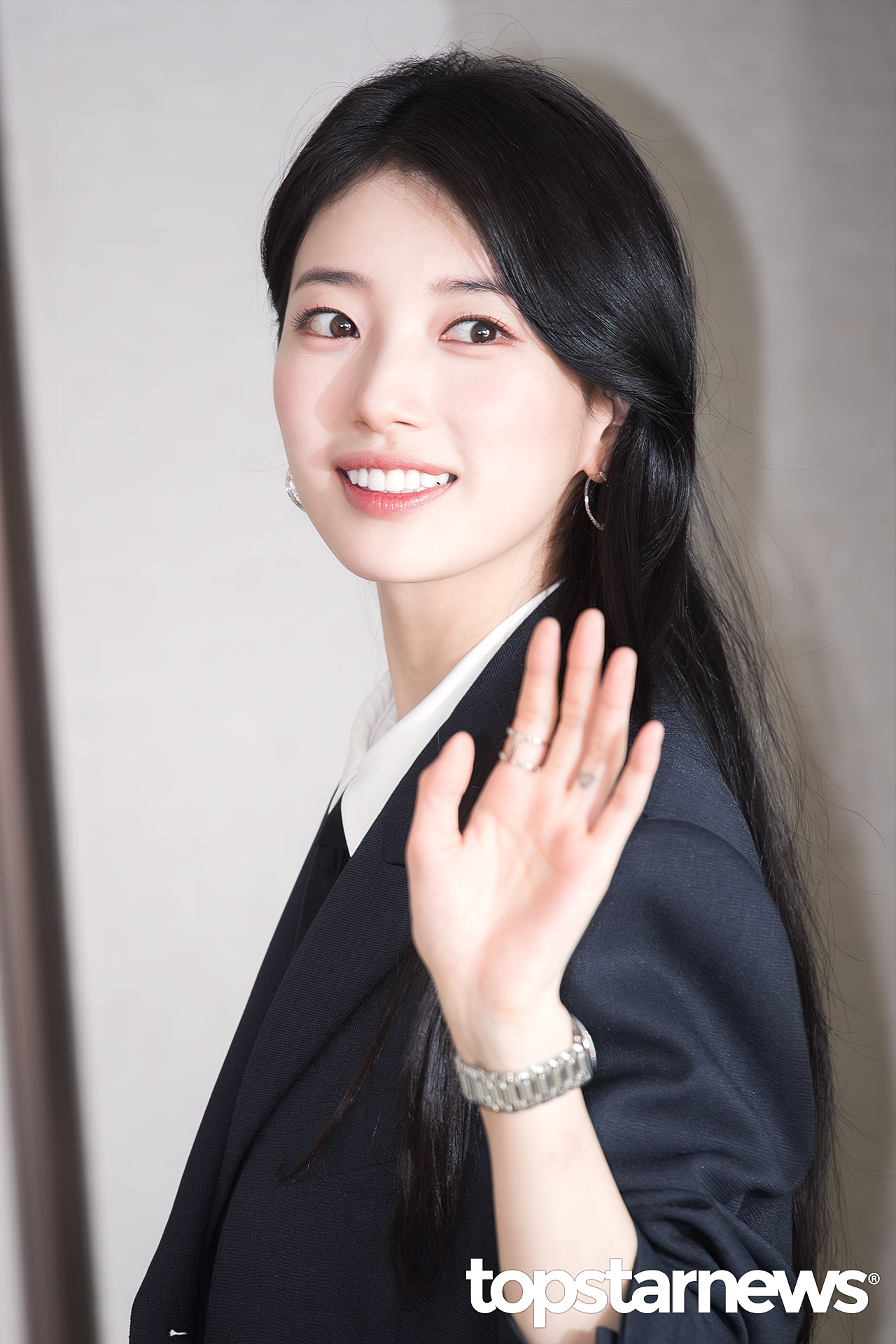 Mặt mộc kh&ocirc;ng thể l&agrave;m kh&oacute; mỹ nh&acirc;n 20 năm chưa hề flop, đặt ra "lời nguyền" khiến cả showbiz khiếp sợ - Ảnh 5.