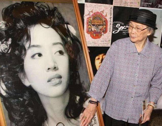 Cuộc chiến tranh gi&agrave;nh h&agrave;ng trăm tỷ đồng k&eacute;o d&agrave;i 23 năm sau c&aacute;i chết của nữ diva đ&igrave;nh đ&aacute;m ch&acirc;u &Aacute;- Ảnh 3.