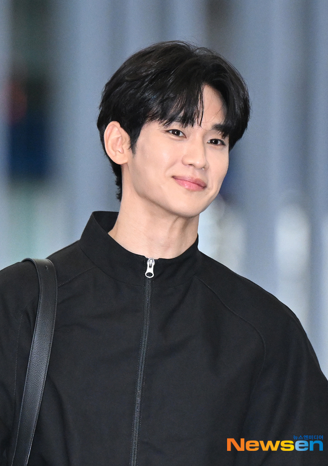 Sự trở lại của Kim Soo Hyun- Ảnh 4.