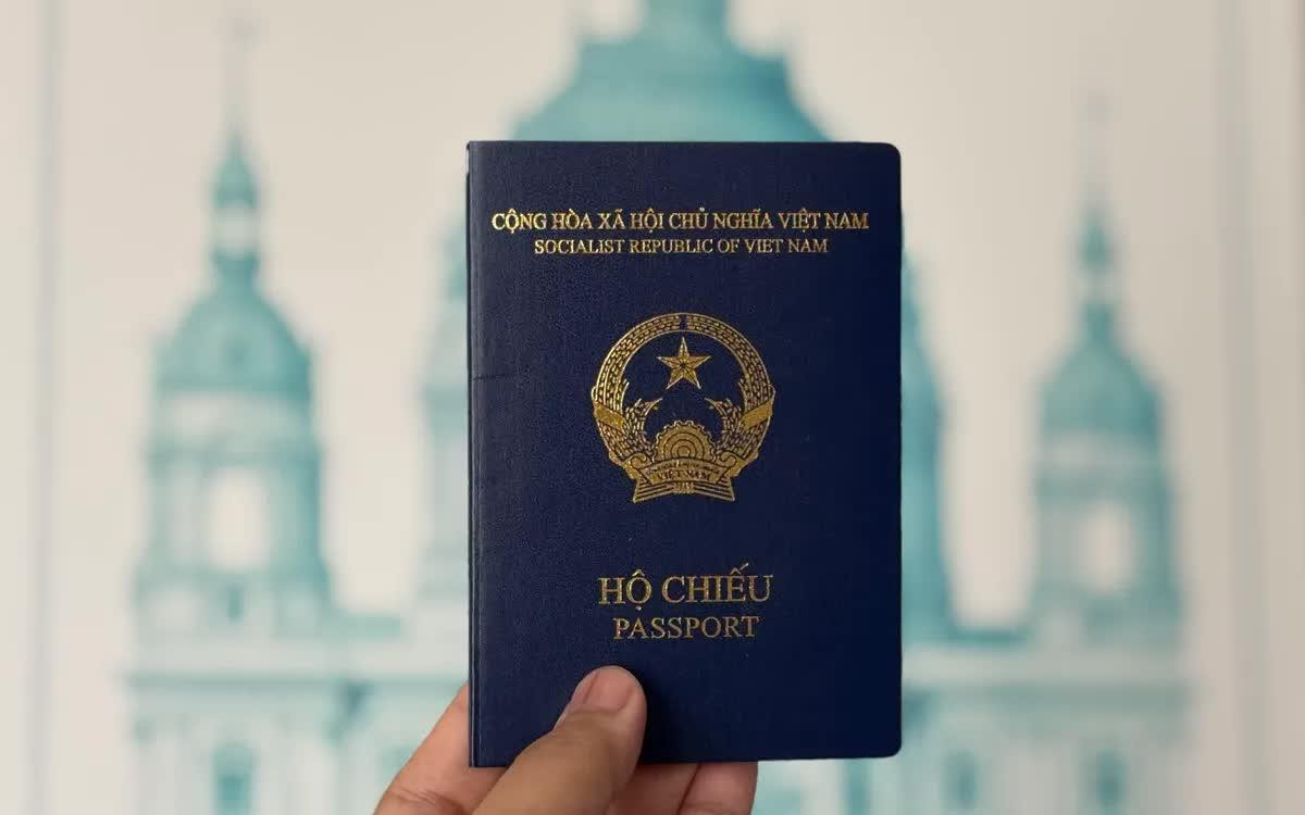 Lưu &yacute; quan trọng từ cơ quan C&ocirc;ng an đến to&agrave;n bộ người d&acirc;n đang l&agrave;m hộ chiếu- Ảnh 1.