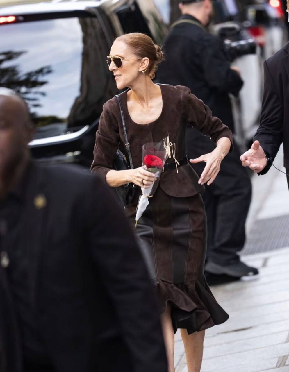 Celine Dion, 58 tuổi, &ldquo;s&aacute;ch mẫu&rdquo; để bạn biết thế n&agrave;o l&agrave; đẹp v&agrave; sang- Ảnh 11.