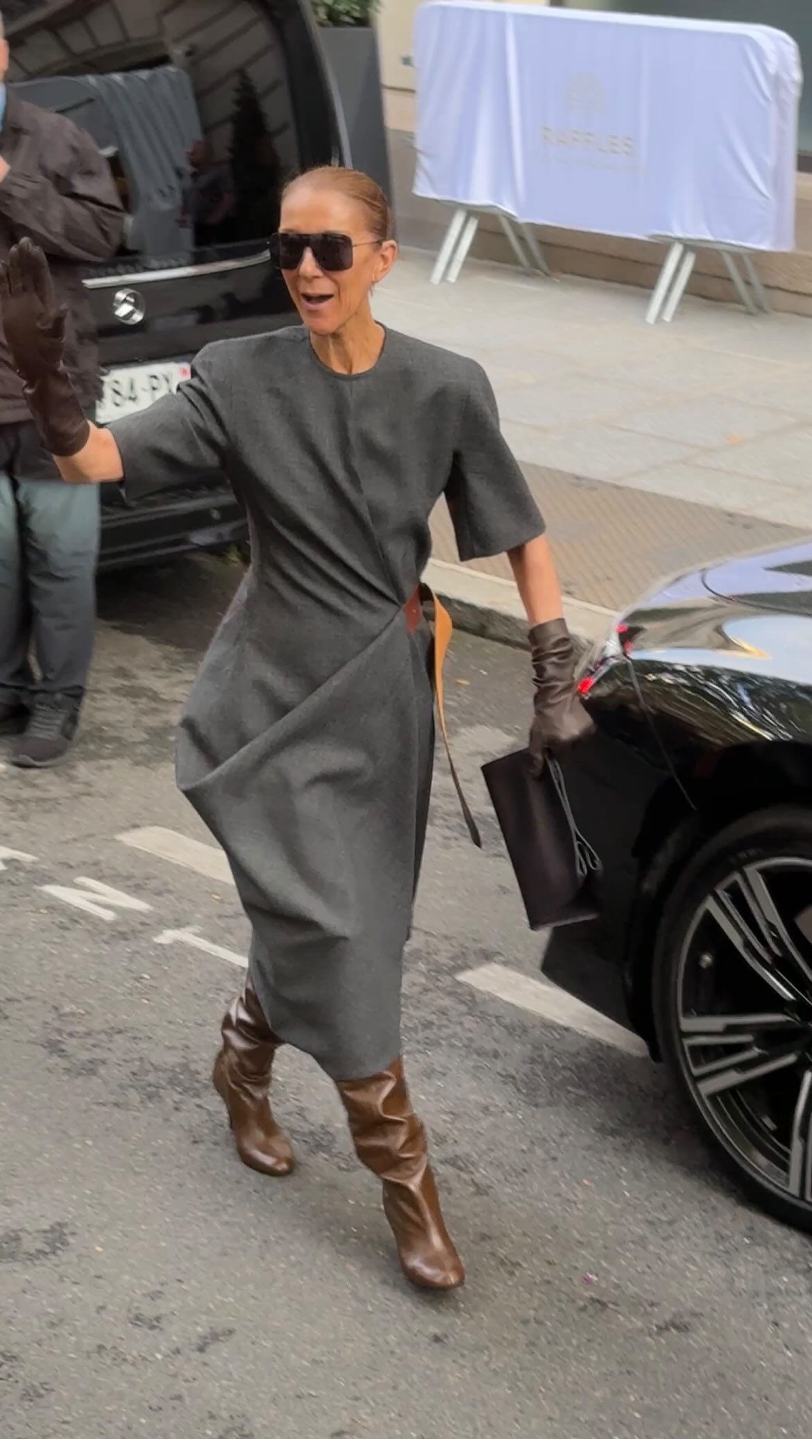 Celine Dion, 58 tuổi, &ldquo;s&aacute;ch mẫu&rdquo; để bạn biết thế n&agrave;o l&agrave; đẹp v&agrave; sang- Ảnh 13.