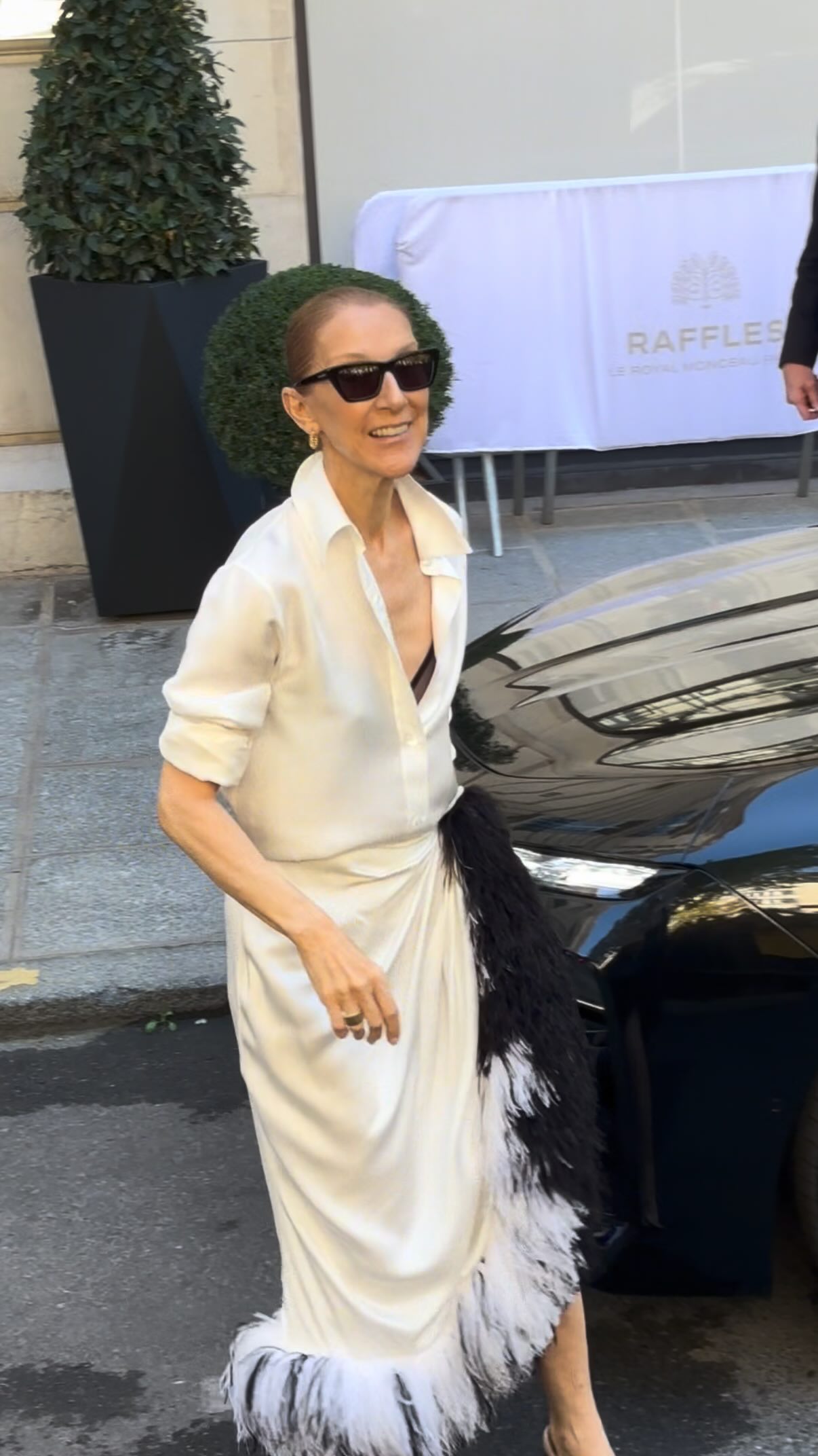 Celine Dion, 58 tuổi, &ldquo;s&aacute;ch mẫu&rdquo; để bạn biết thế n&agrave;o l&agrave; đẹp v&agrave; sang- Ảnh 8.