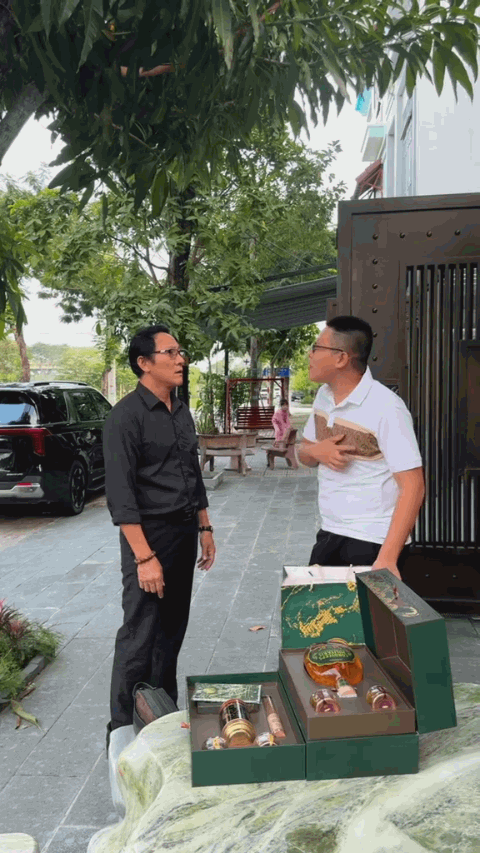 Nam NSƯT 58 tuổi tận hưởng cuộc sống thảnh thơi, sở hữu biệt thự 2 mặt tiền gần biển Đ&agrave; Nẵng - Ảnh 3.