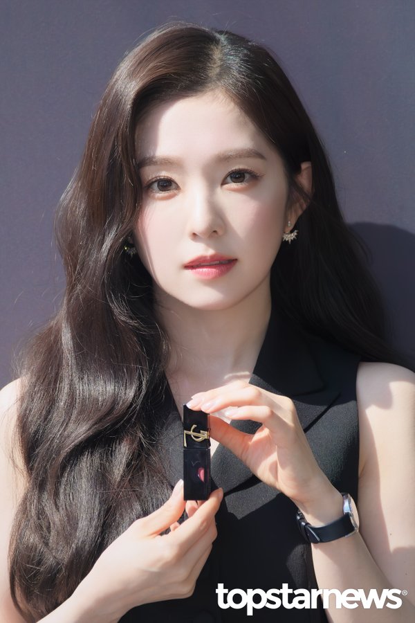 "Đệ nhất mỹ nh&acirc;n showbiz" n&oacute;i 1 c&acirc;u, hiểu sao 12 năm bất bại chỉ nhờ gương mặt- Ảnh 1.
