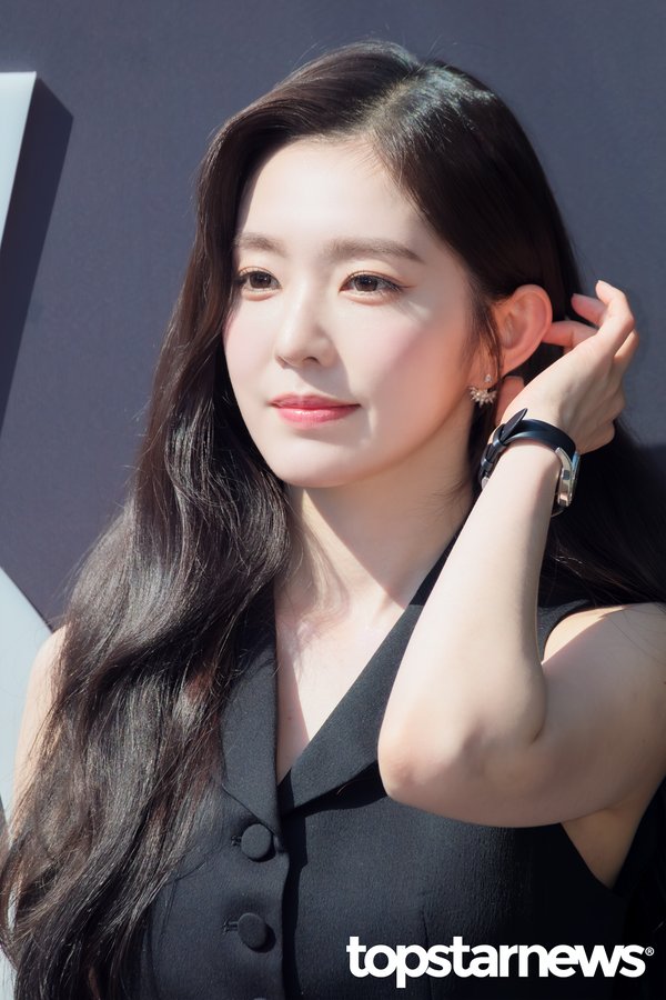 "Đệ nhất mỹ nh&acirc;n showbiz" n&oacute;i 1 c&acirc;u, hiểu sao 12 năm bất bại chỉ nhờ gương mặt- Ảnh 2.