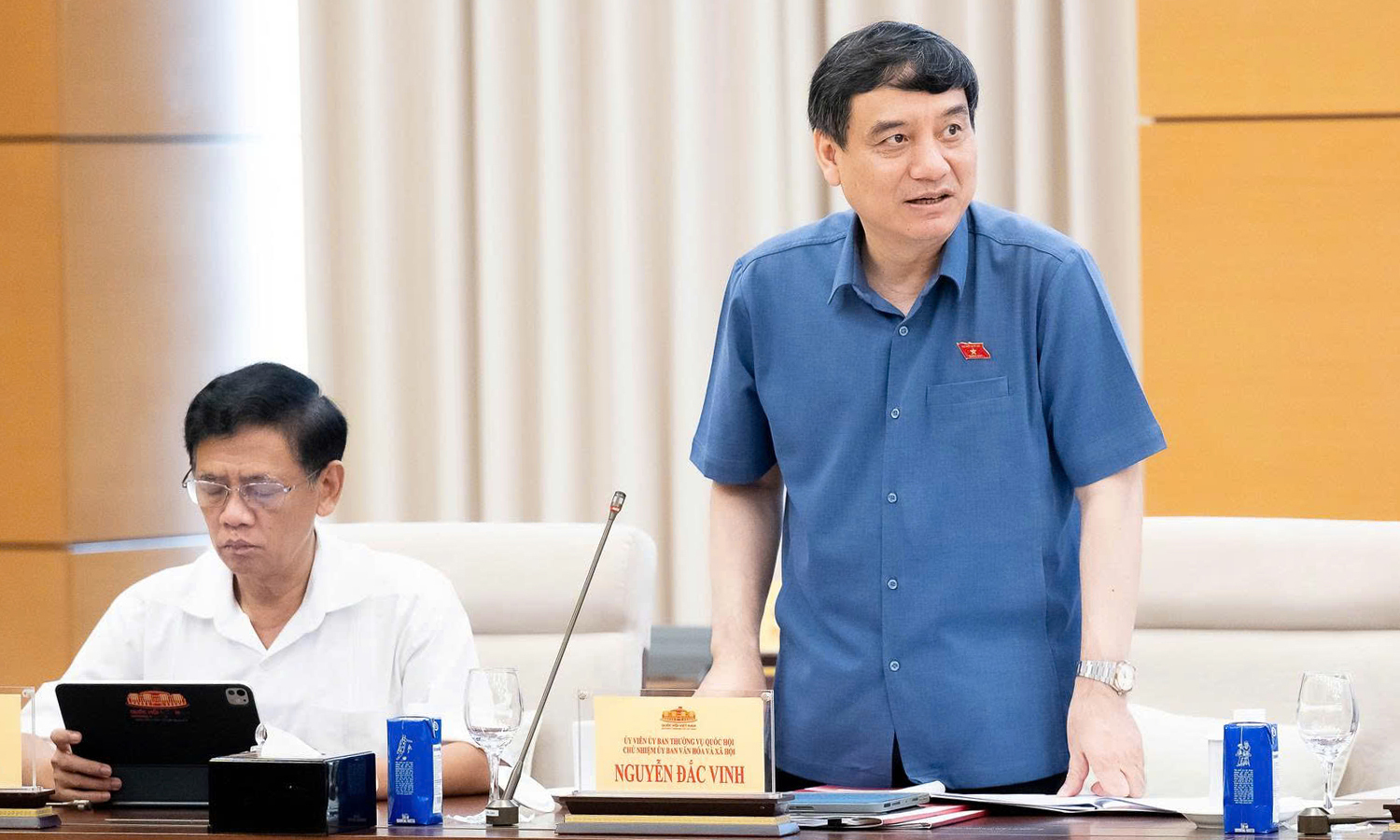 Ch&iacute;nh phủ đề xuất th&ecirc;m 1 ng&agrave;y nghỉ lễ hưởng nguy&ecirc;n lương v&agrave;o Bộ luật Lao động- Ảnh 2.