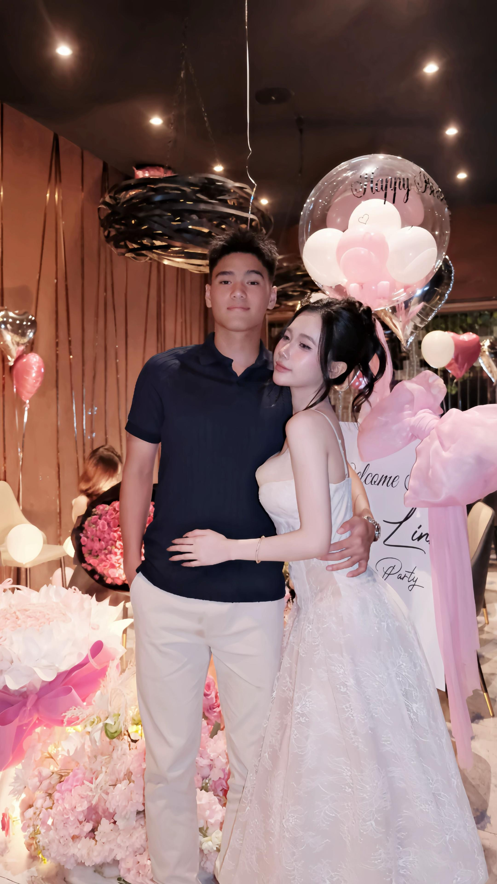 Danh t&iacute;nh cầu thủ SN 2008 trong clip với bạn g&aacute;i ở Ph&uacute; Thọ được chia sẻ khắp nơi- Ảnh 7.
