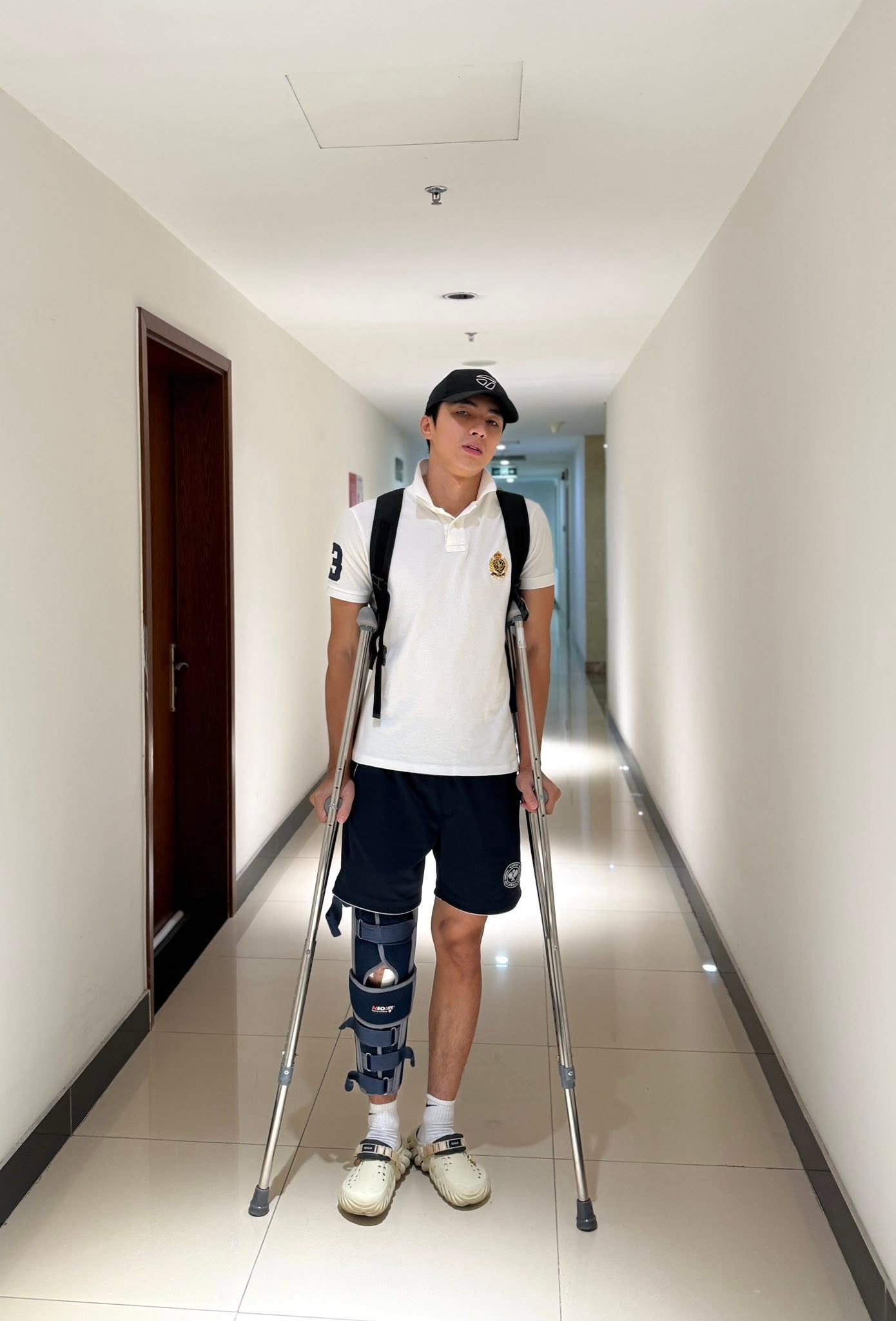 Mỹ nam 1m82 có cái tên đi ngược với đời: Body 6 múi ngày càng nức nở nhưng vào viện triền miên- Ảnh 3.