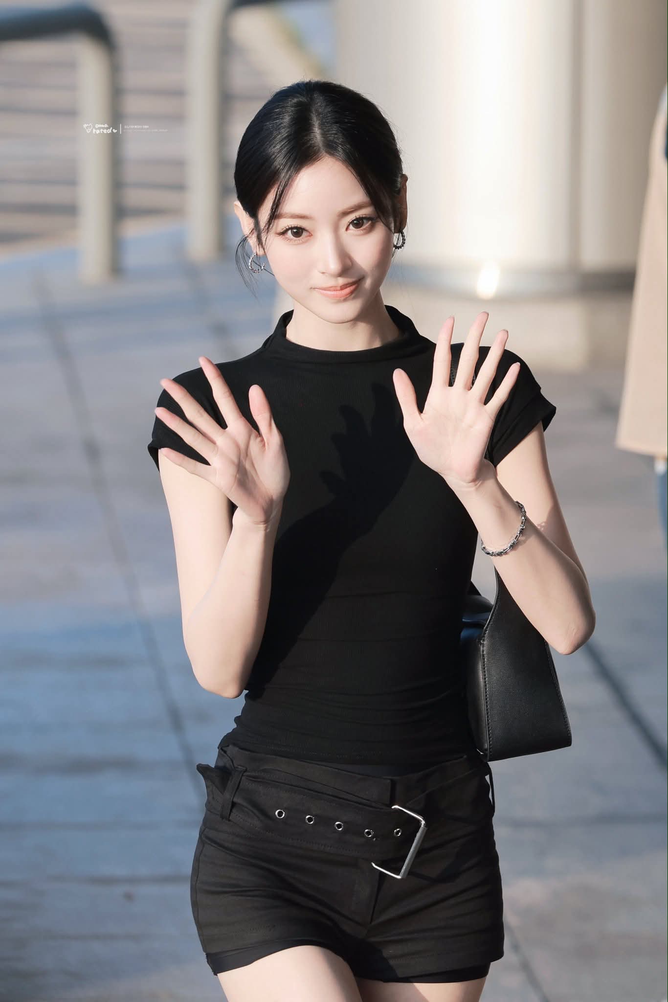 Bức ảnh siêu thực của “tiểu Song Hye Kyo”- Ảnh 5.