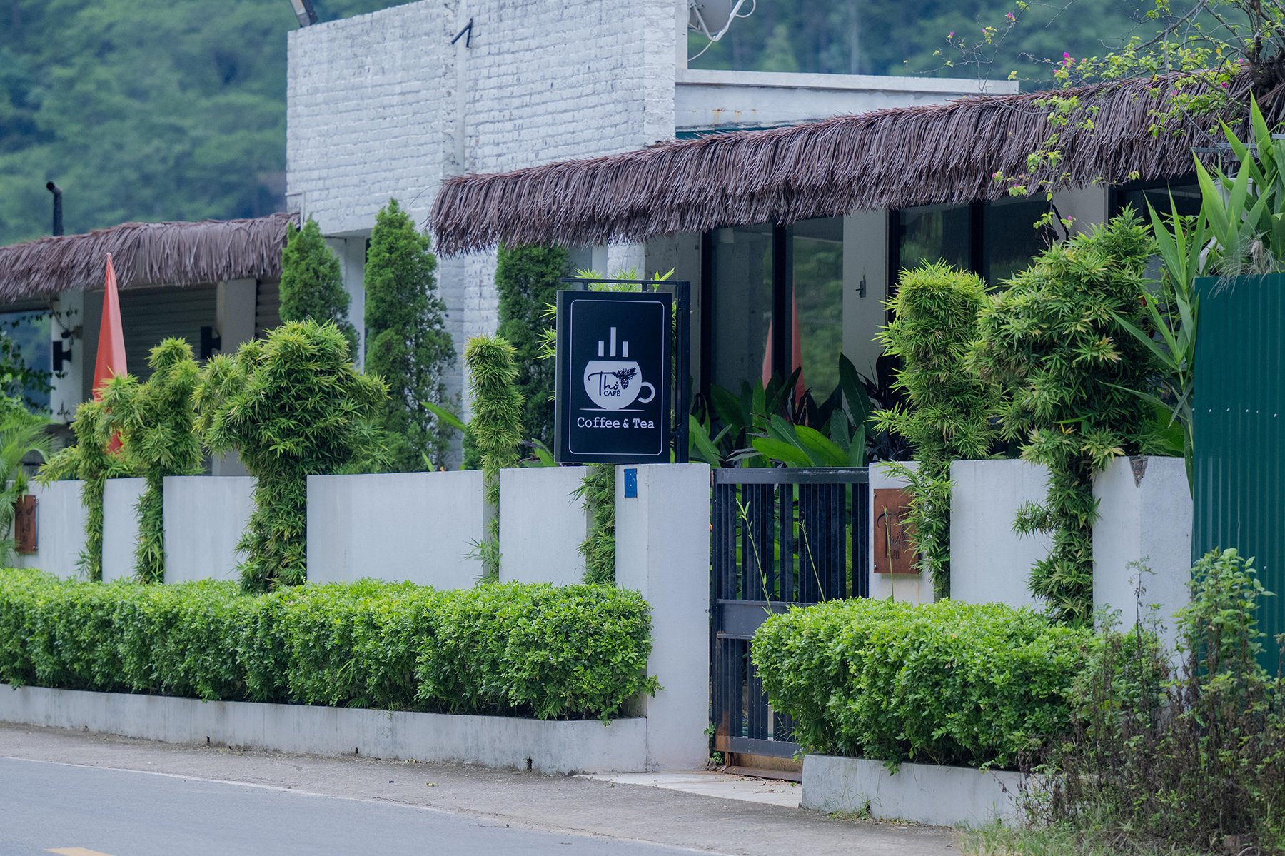 To&agrave;n cảnh hồ Đồng Đ&ograve;: Loạt villa, homestay cửa đ&oacute;ng then c&agrave;i trước đợt ph&aacute; dỡ- Ảnh 12.