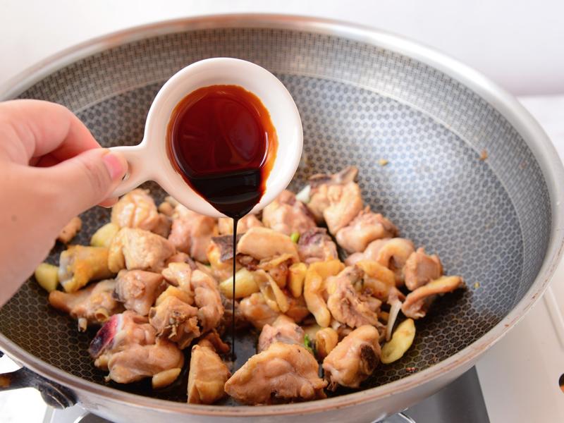 Hãy tận dụng ăn 3 "báu vật" của tháng 9 này: Nấu thành 1 món hấp, 1 món hầm và 1 món canh cực ngon- Ảnh 15.