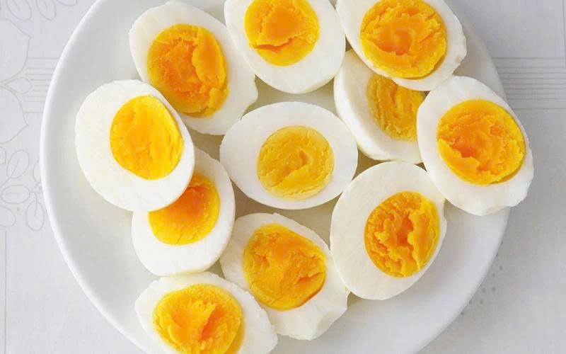 Nghiên cứu cho thấy ăn sáng muộn có thể khiến tuổi thọ ngắn hơn 2,5 năm: Ăn sáng lúc nào là tốt nhất?- Ảnh 3.