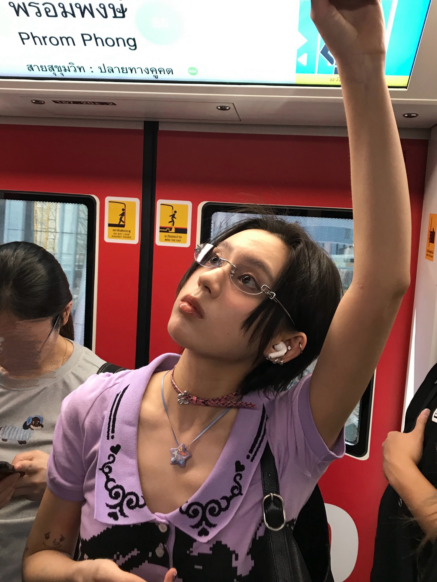 IT girl đang hot nhất Trung Quốc, được loạt nh&agrave; mốt xa xỉ săn đ&oacute;n l&agrave; ai?- Ảnh 3.