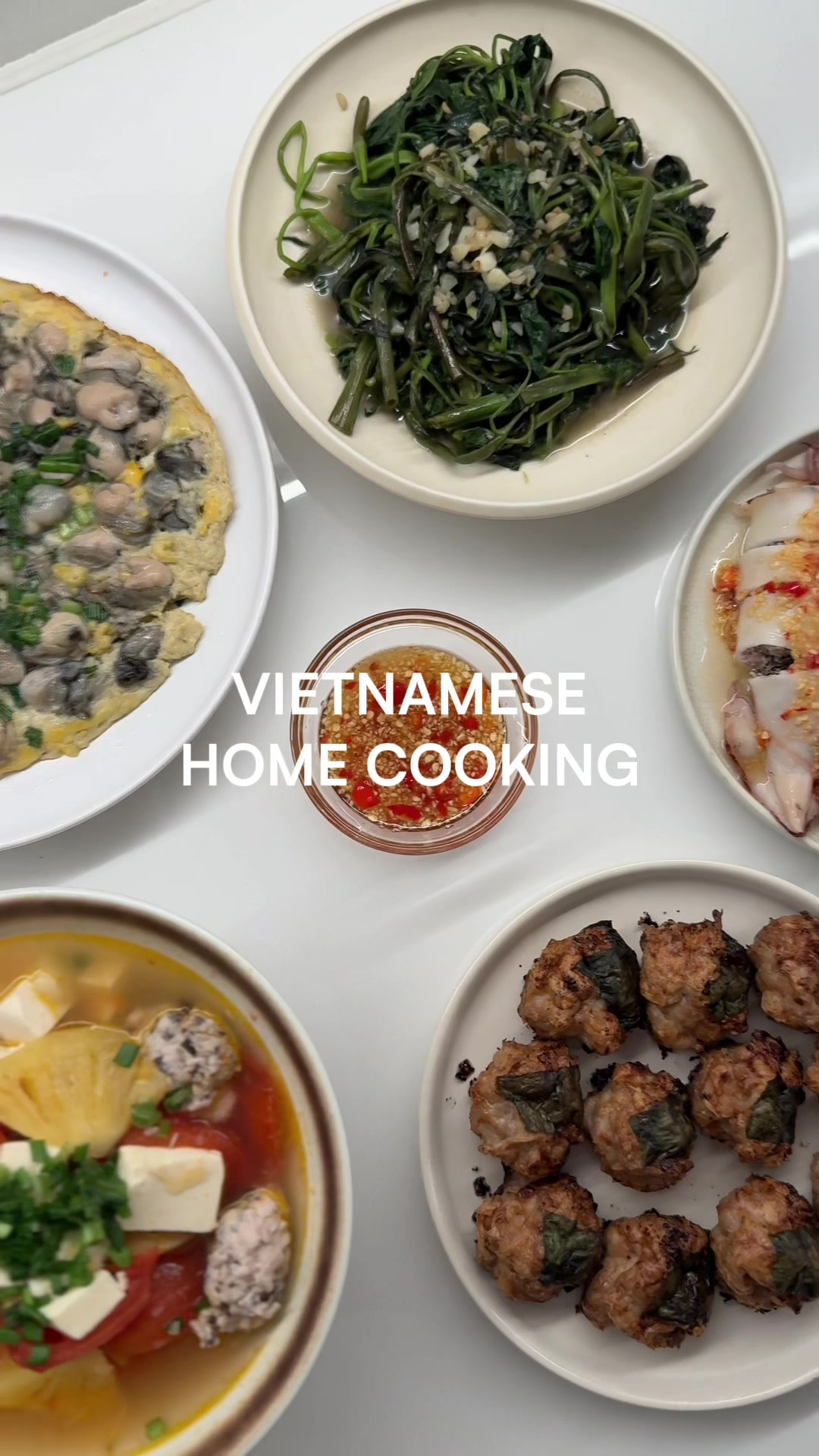 Cơm nh&agrave; của kỹ sư SN 1996 ở Bắc Ninh: Nấu thịt rang ch&aacute;y cạnh, canh cua v&agrave; c&agrave; ph&aacute;o th&ocirc;i cũng &ldquo;nghệ cả củ&rdquo; - Ảnh 7.