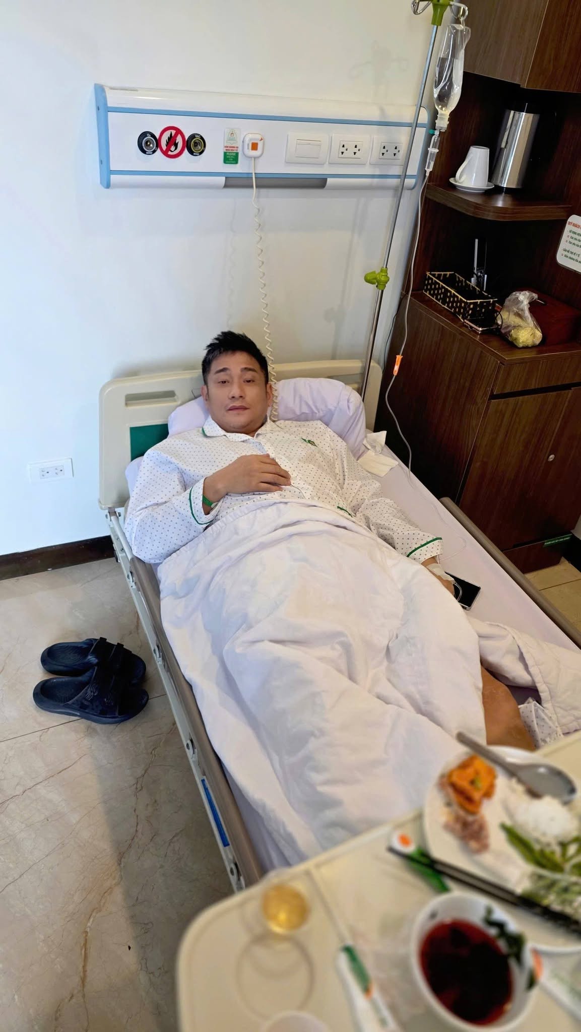 Diễn viên Minh Tiệp nhập viện- Ảnh 2.