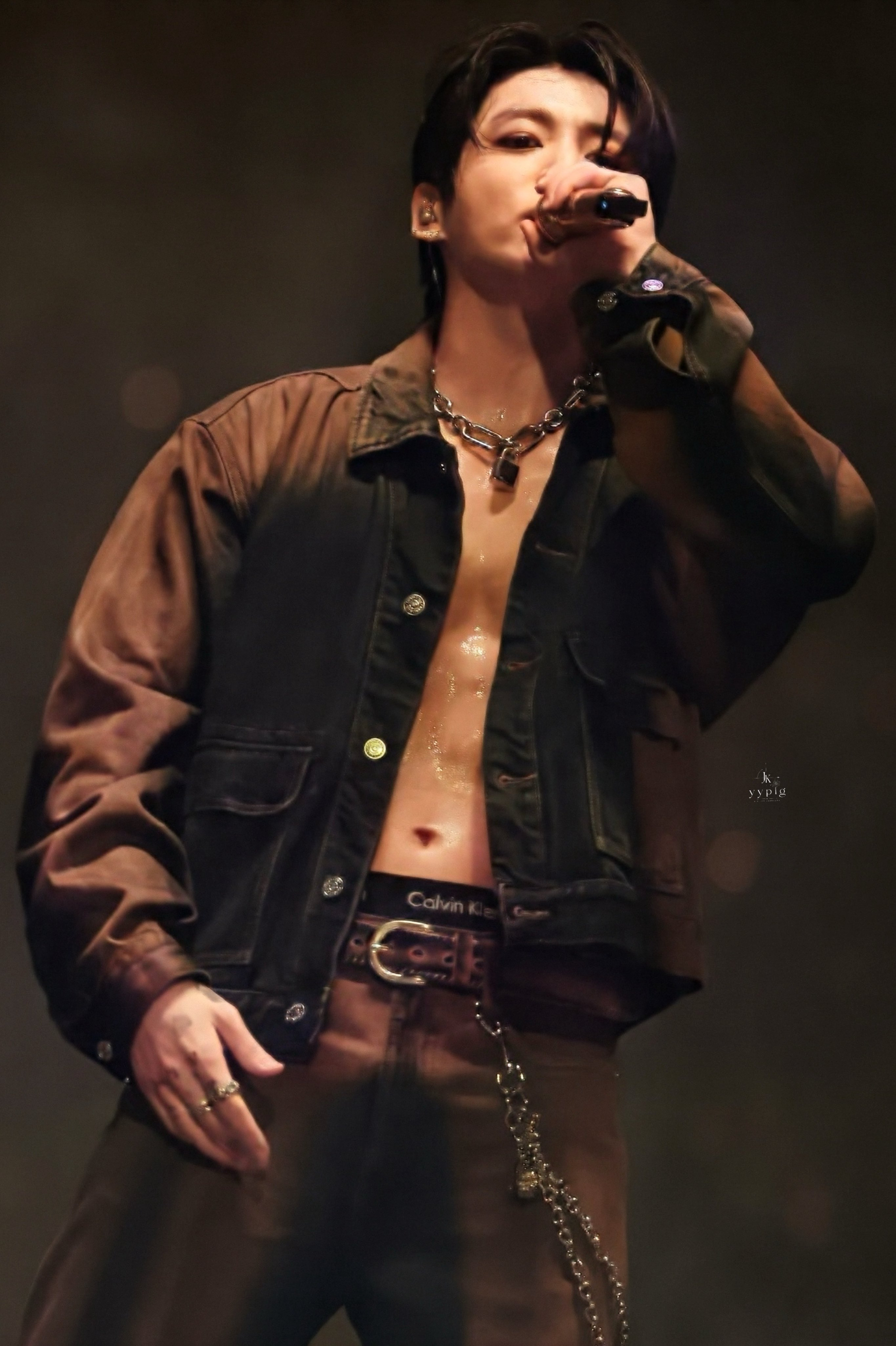 Kh&ocirc;ng chịu nổi Jung Kook (BTS)- Ảnh 4.