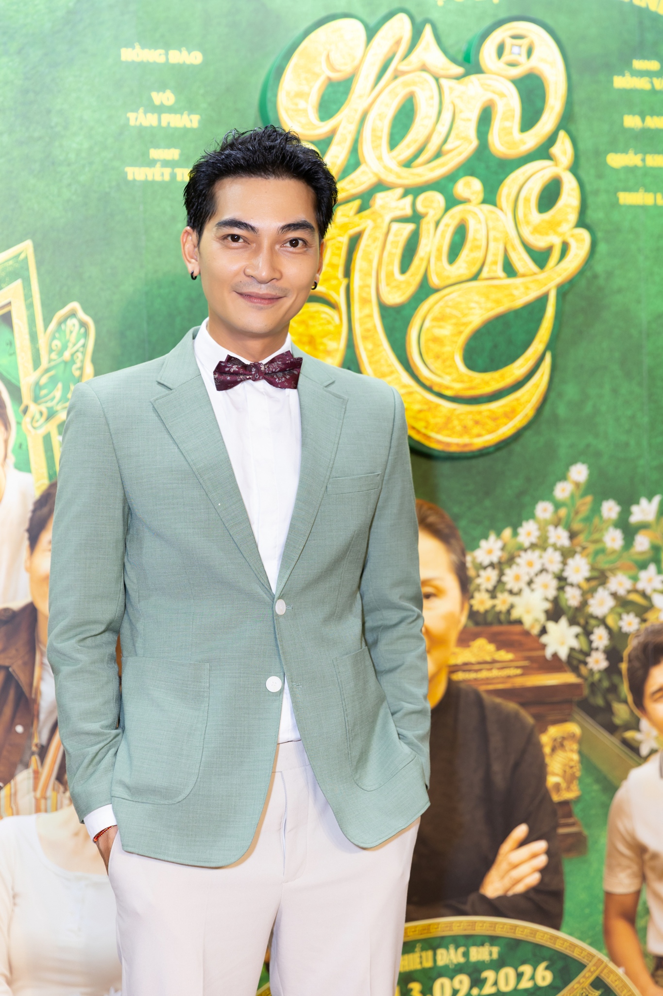 Thảm đỏ HOT nhất tối nay: Hạ Anh lộng lẫy như nữ thần, Uyển &Acirc;n - Minh Anh đẹp g&igrave; m&agrave; đẹp khiếp thế- Ảnh 6.
