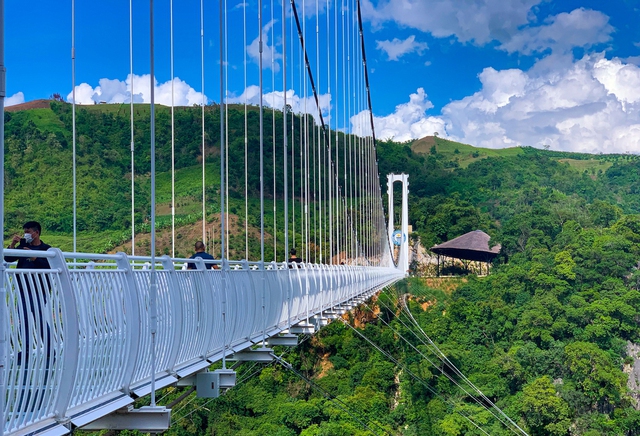 Việt Nam sở hữu cây cầu không bắc qua con sông nào: dài 632m, vốn đầu tư hơn 770 tỷ đồng, vượt Trung Quốc để lập kỷ lục thế giới- Ảnh 3.