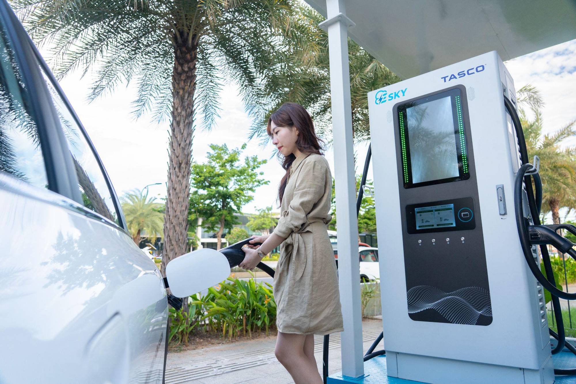 Geely EX2: Xe điện đ&ocirc; thị chiều chuộng ph&aacute;i đẹp từ những chi tiết nhỏ nhất - Ảnh 1.