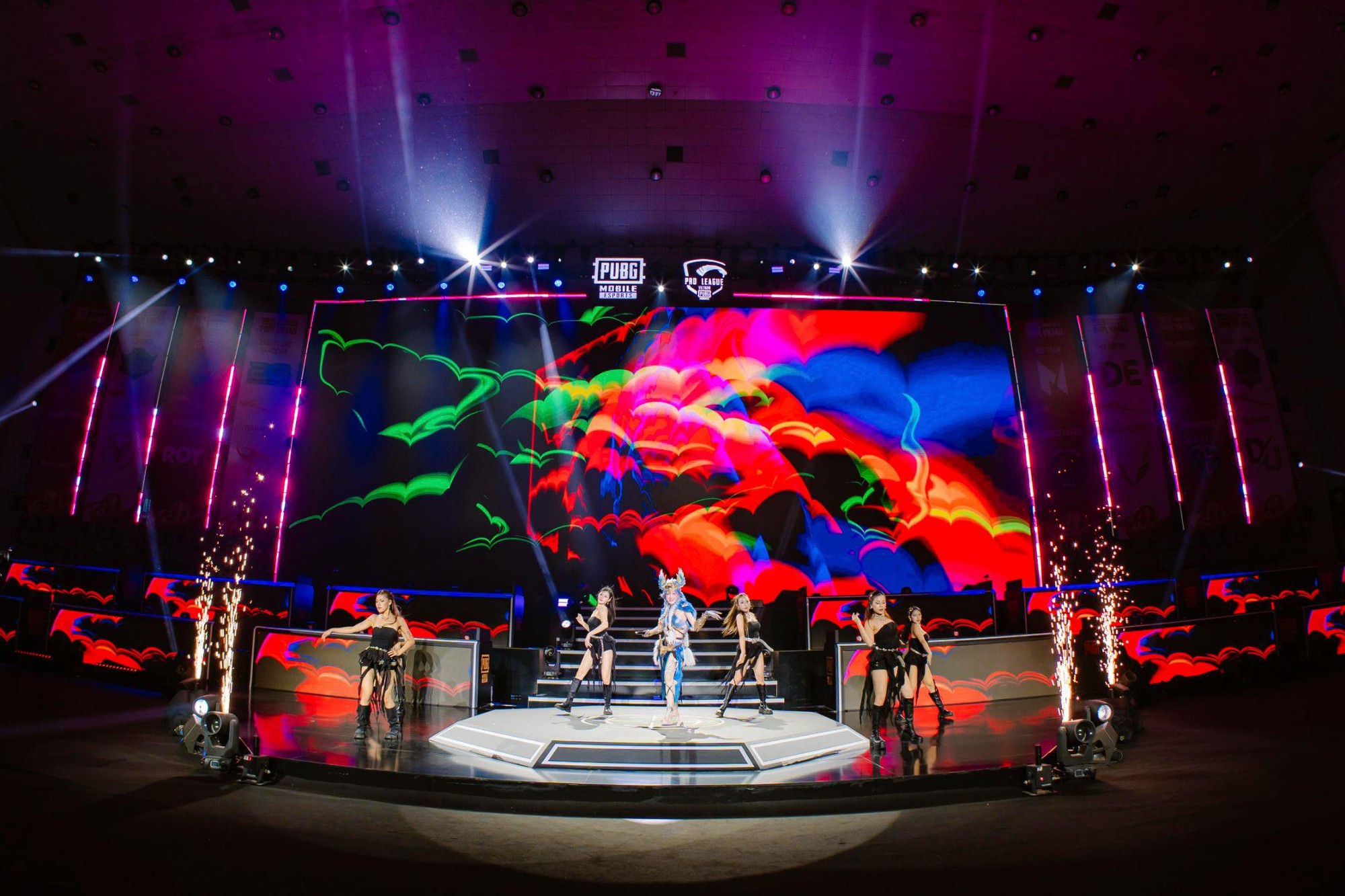 Đội tuyển Team Flash vô địch giải đấu 2026 PUBG Mobile Pro League Vietnam Fall - Ảnh 6.