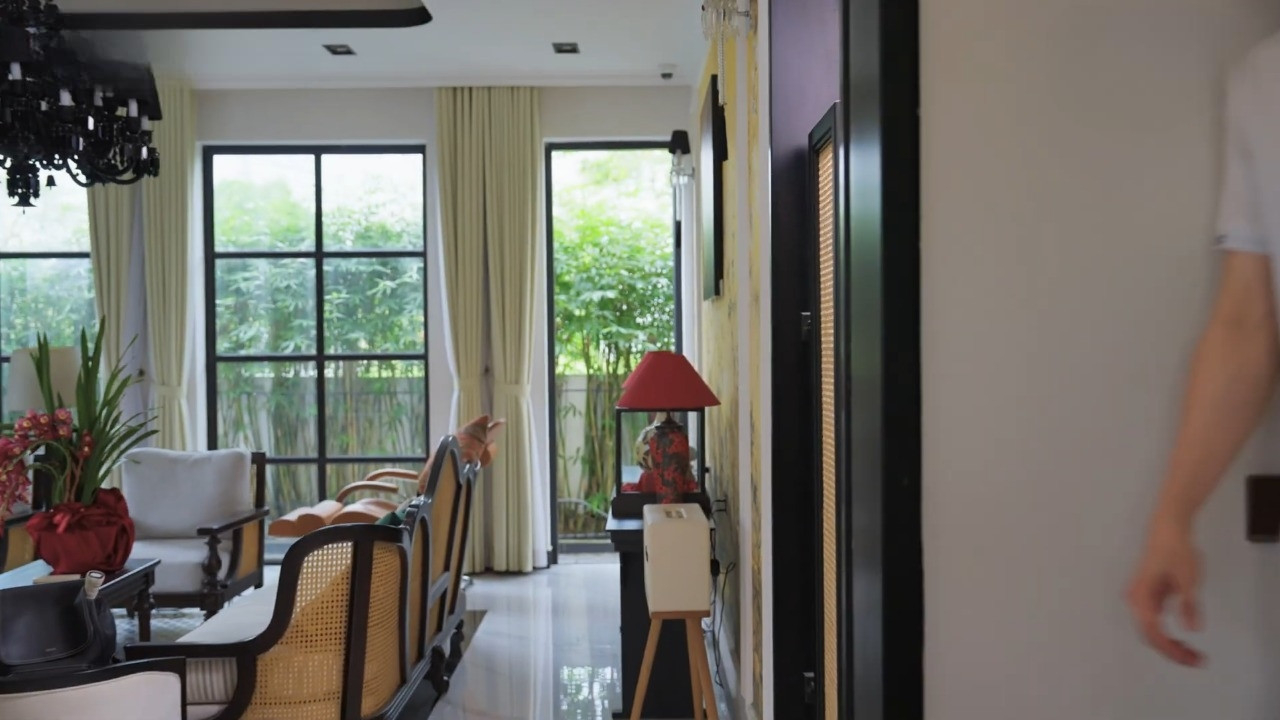 Căn nh&agrave; 3 tầng, 2 mặt tiền, 40 tỷ của Quốc Trường- Ảnh 5.