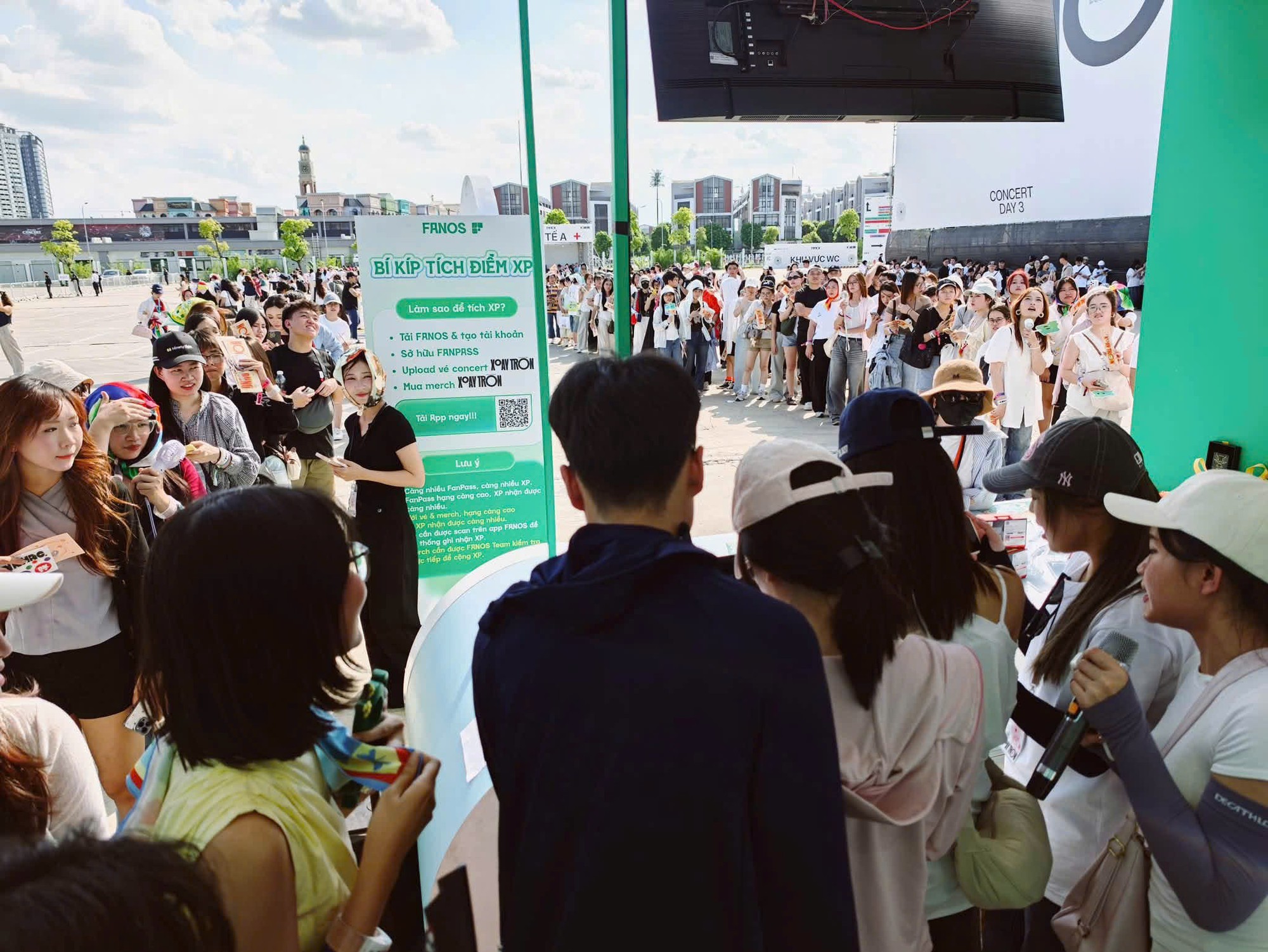 FANOS đồng hành tạo nên sự thành công của concert Xoay Tròn Day 3 của Hoàng Dũng - Ảnh 5.