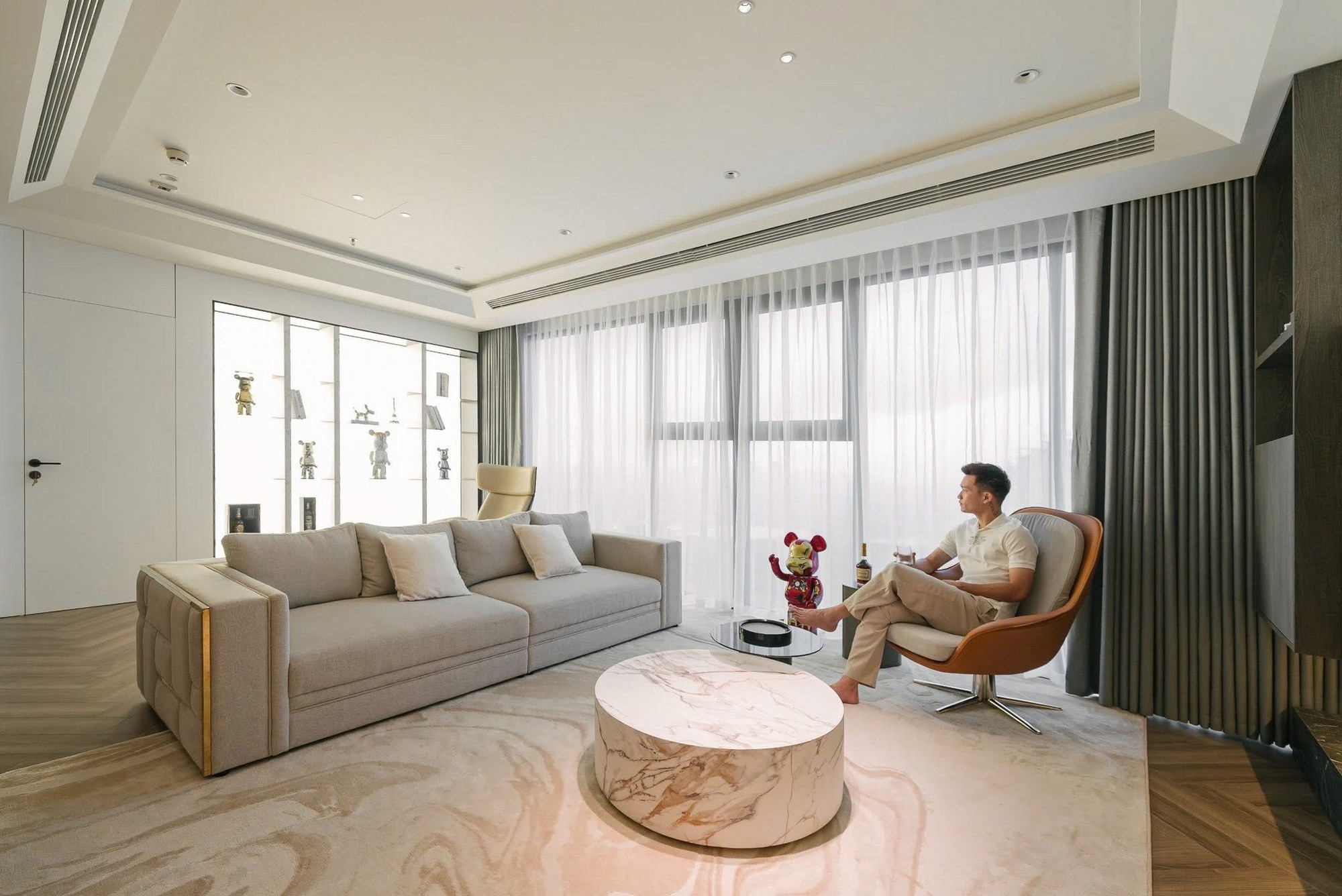 Mức lương hiện tại của Ho&agrave;ng Đức- Ảnh 3.
