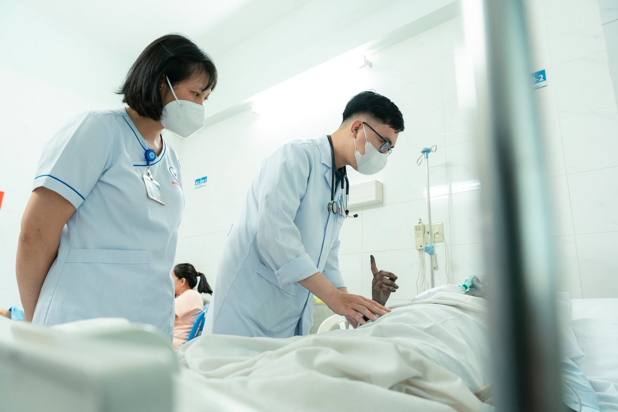 Diễn biến sức khoẻ c&aacute;c nạn nh&acirc;n vụ ch&aacute;y kh&aacute;ch sạn tại TP Hồ Ch&iacute; Minh- Ảnh 1.