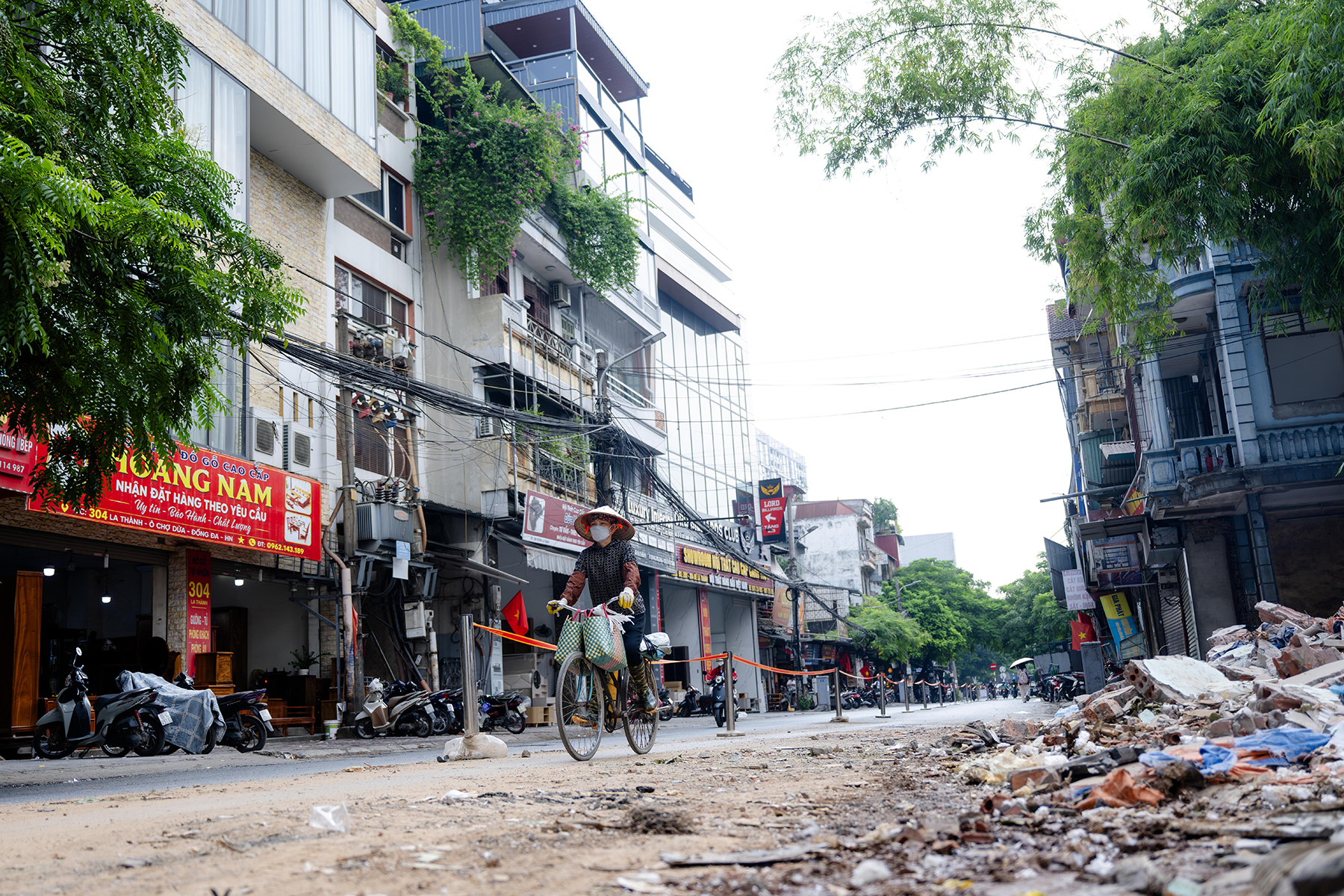 D&atilde;y nh&agrave; xen kẹt giữa La Th&agrave;nh - V&agrave;nh đai 1 ở H&agrave; Nội được th&aacute;o dỡ, chuẩn bị x&acirc;y b&atilde;i đỗ xe- Ảnh 3.