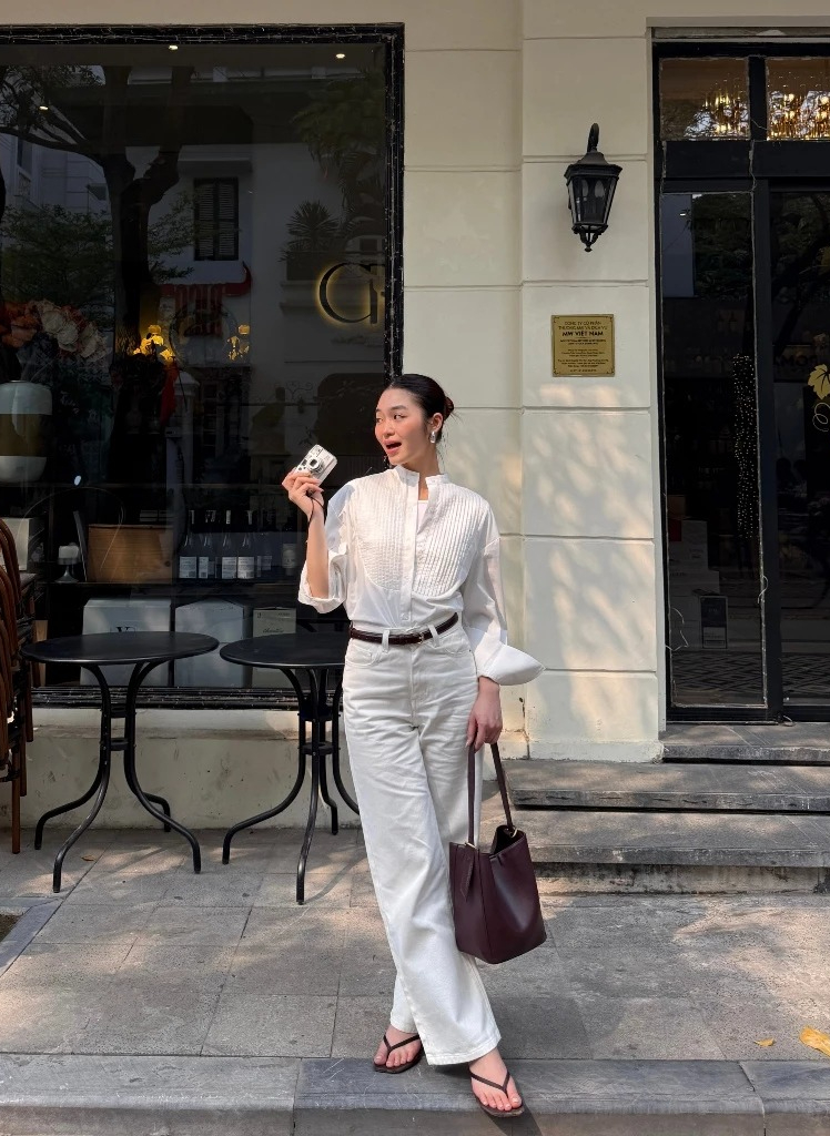 Local brand SALE 9/9: 9 mẫu áo sơ mi đẹp nhất để phối cùng quần jeans lẫn chân váy- Ảnh 7.