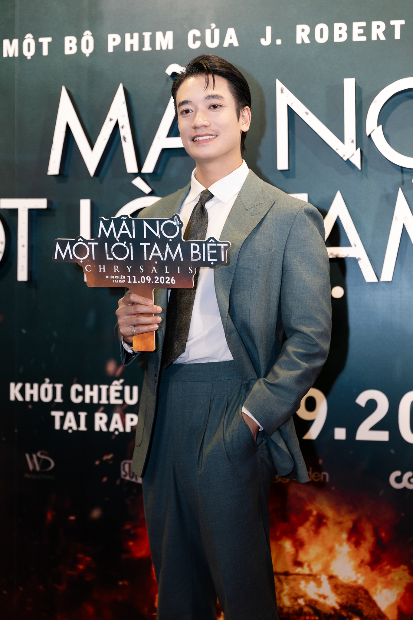Thảm đỏ HOT nhất h&ocirc;m nay: L&ecirc; Phương - Minh Anh sắc v&oacute;c qu&aacute; b&eacute;n, 1 cặp đ&ocirc;i c&ocirc;ng khai h&ocirc;n nhau ngọt muốn xỉu- Ảnh 8.