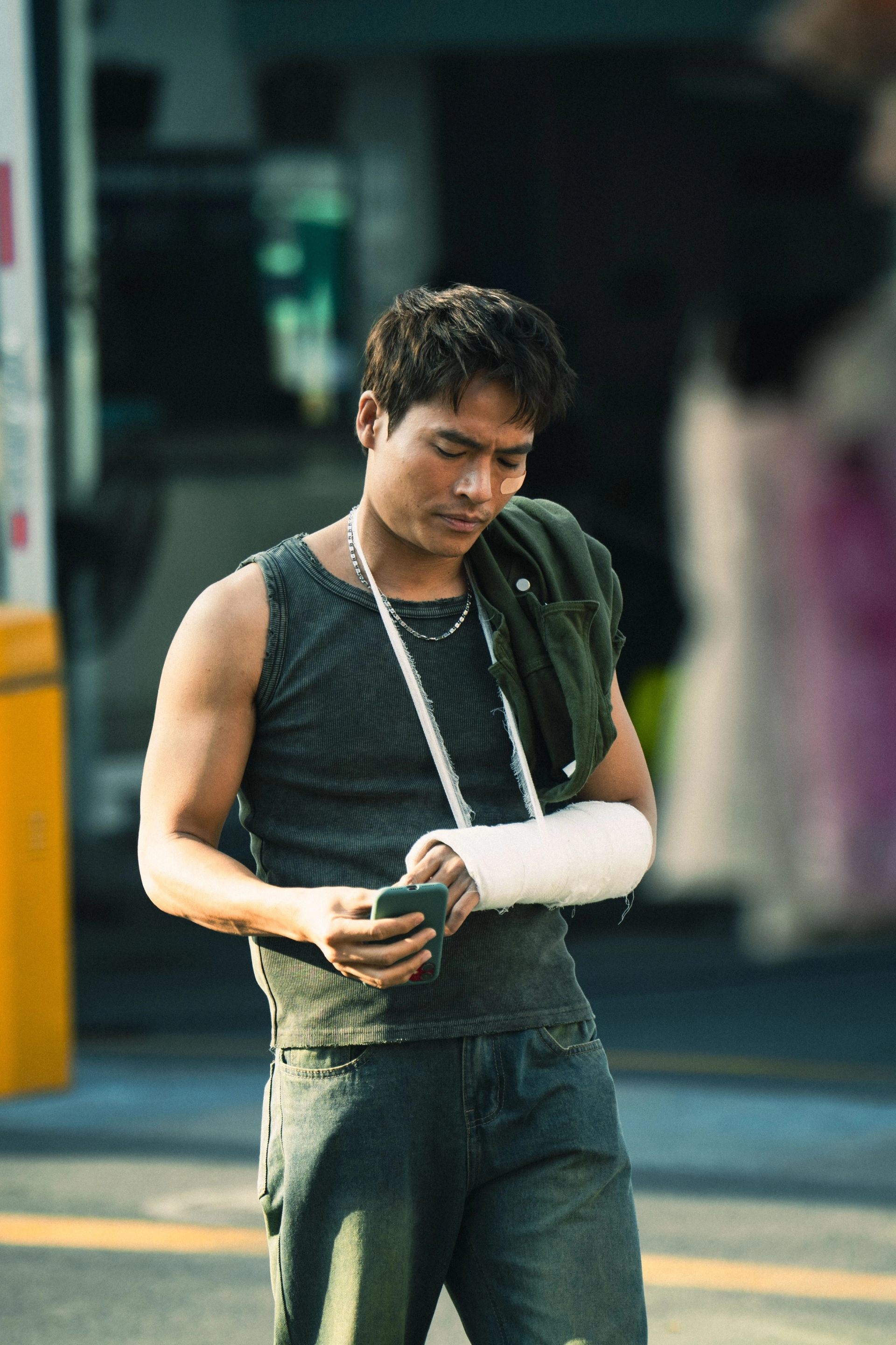L&ecirc;n Hương: Mượn c&aacute;i chết để n&oacute;i chuyện sống, h&agrave;i đen nhưng lại khiến kh&aacute;n giả rơi lệ- Ảnh 2.