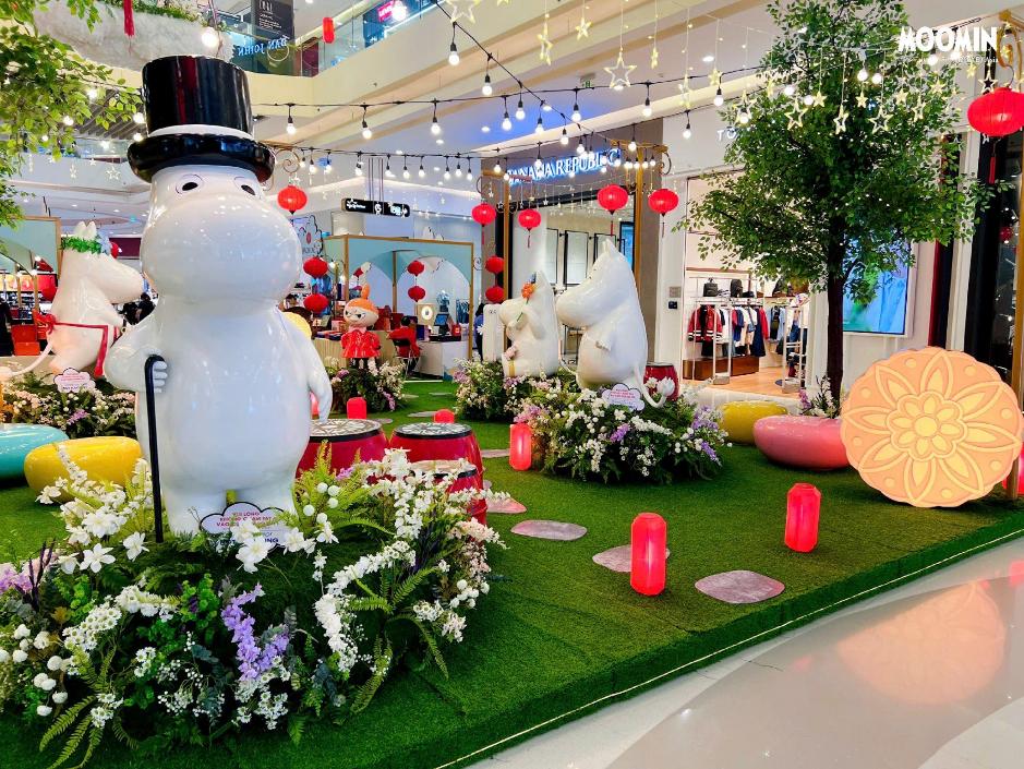 Lần đầu tiên tại Crescent Mall: Cụm trang trí Moonlit Moominvalley được tái hiện trong mùa Trung Thu Trăng Tròn Trọn Tình Thân - Ảnh 2.