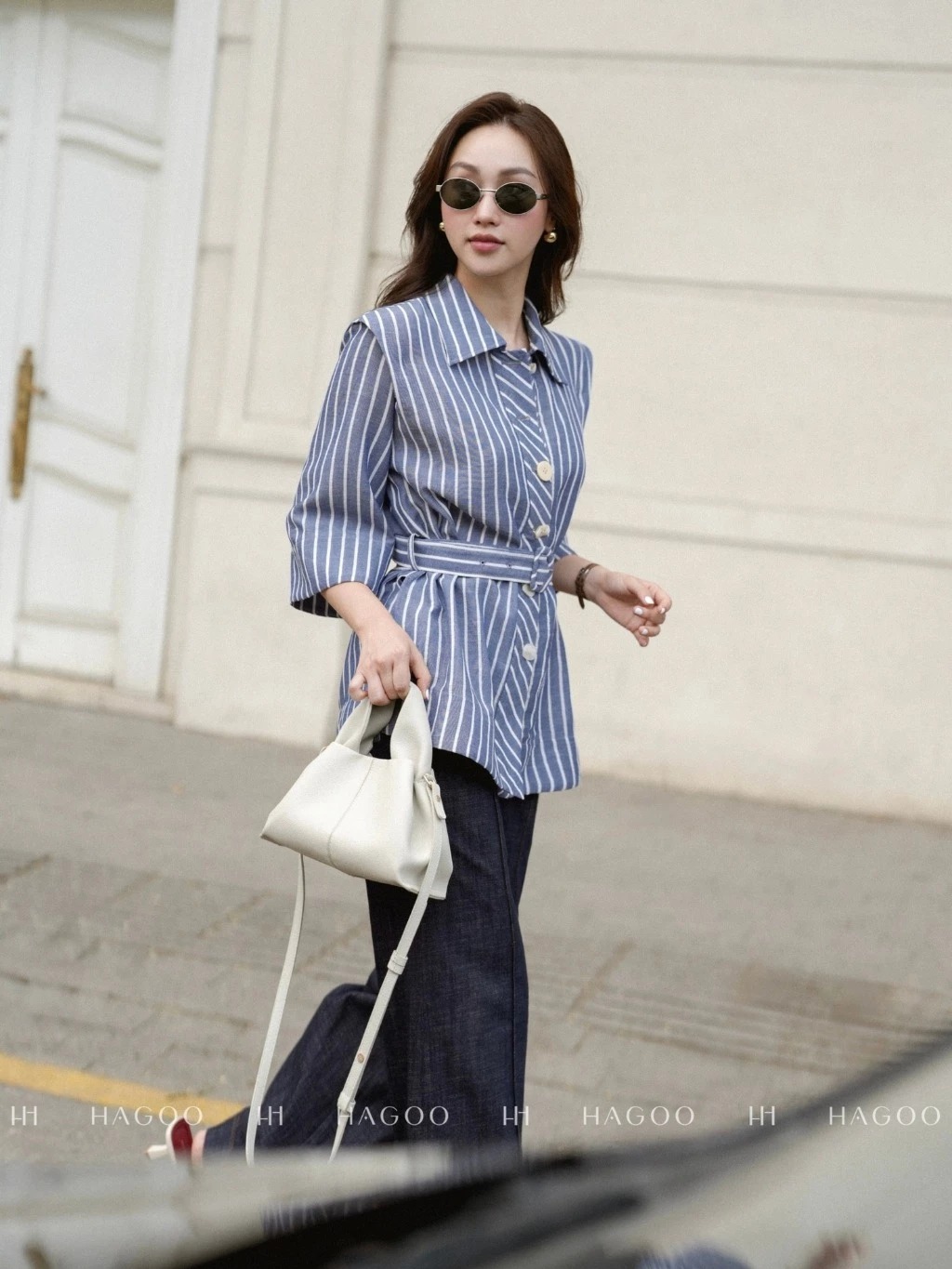Local brand SALE 9/9: 9 mẫu áo sơ mi đẹp nhất để phối cùng quần jeans lẫn chân váy- Ảnh 10.