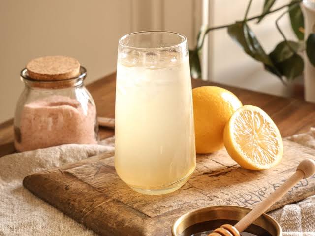 Muốn cơ thể đủ nước, đừng chỉ nghĩ đến nước lọc: 4 loại đồ uống này cũng đáng thử- Ảnh 6.