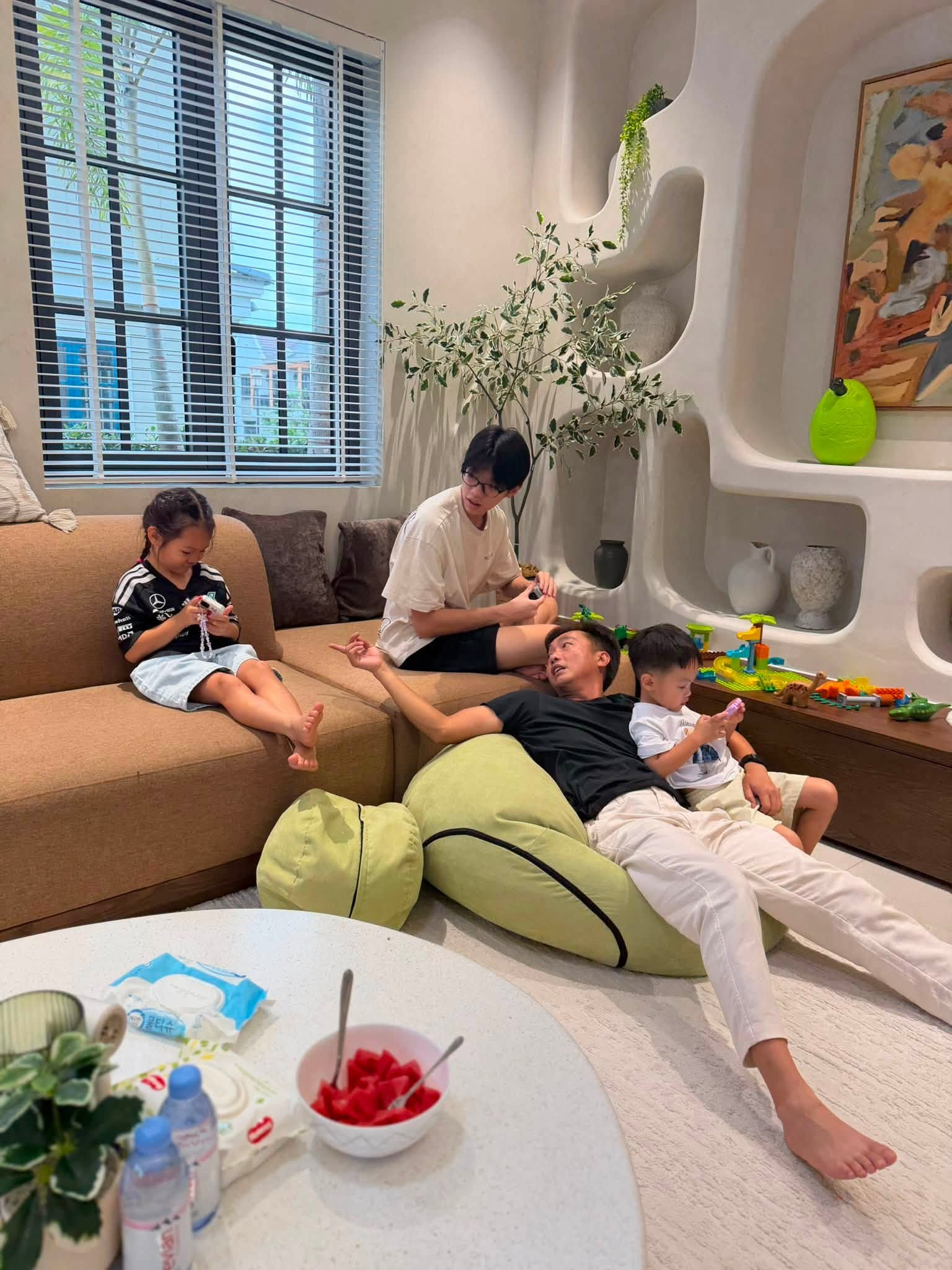 Cuộc sống về đêm của Cường Đô La - Ảnh 3.
