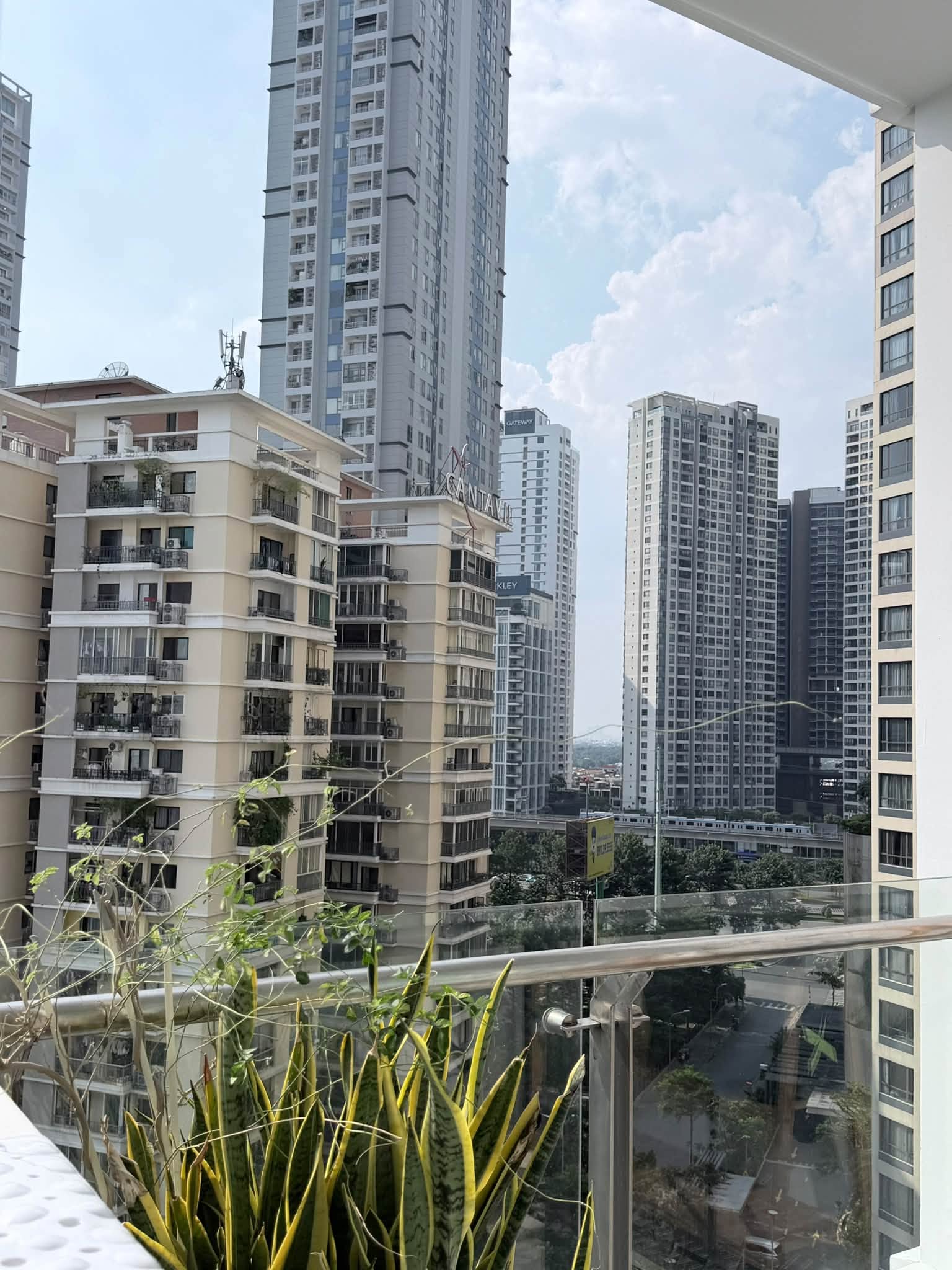 Căn nh&agrave; view nh&igrave;n thẳng Landmark 81 của cặp đ&ocirc;i MC Đ&agrave;i truyền h&igrave;nh- Ảnh 8.
