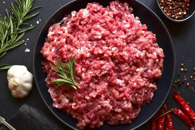 Lời khuy&ecirc;n cho những gia đ&igrave;nh thường mua thịt xay sẵn ngo&agrave;i h&agrave;ng- Ảnh 1.