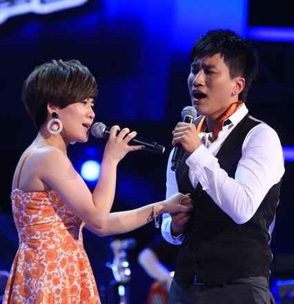 the-voice-trung-hlv-khoc-vi-adele-trung-quoc