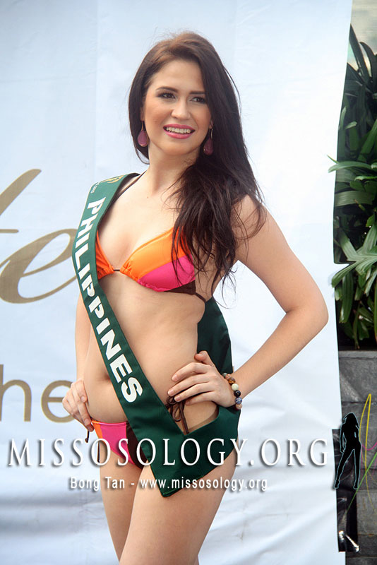 Nhan sắc của thí sinh Miss Earth 2012 gây thất vọng 4