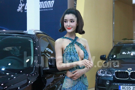 Liễu Nham rạng rỡ vì được vinh danh quyền lực tại Cbiz 9