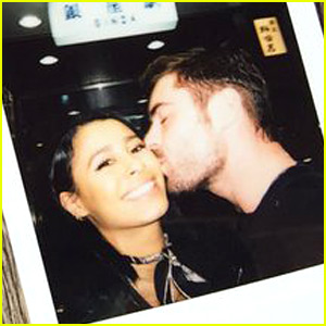 zac-efron-girlfriend-sami-miro-take-a-trip-to-tokyo-6afa2