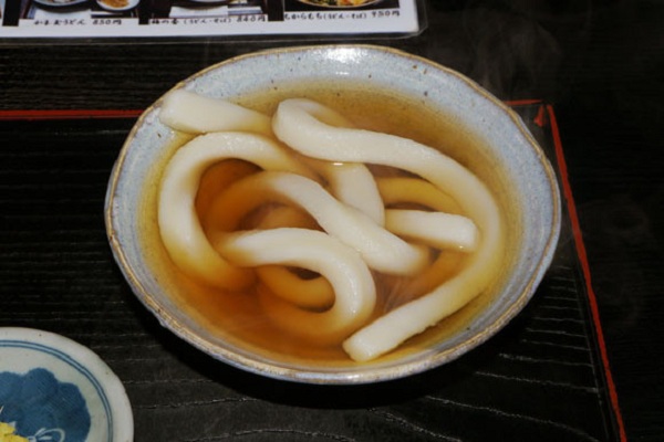 Nhật Bản: Ngỡ ngàng với sợi mỳ... to như con rắn 6
