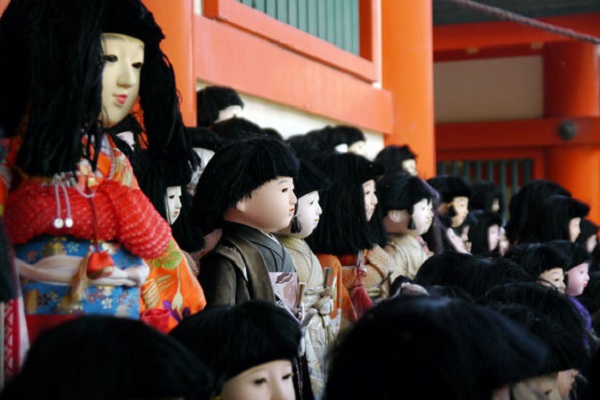 Nhật Bản: Ám ảnh ngôi đền tưởng niệm... búp bê 9