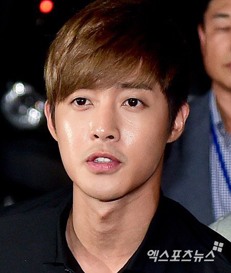 151016-star-kim-hyun-joong-6d449
